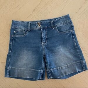 Thorn Denim Shorts Size 10 Mid Rise Stretch Cuffed Jean Shorts